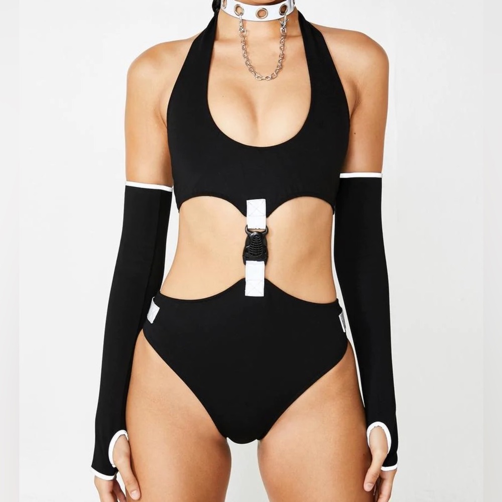 Poster Grl reflective cutout buckle bodysuit and gloves